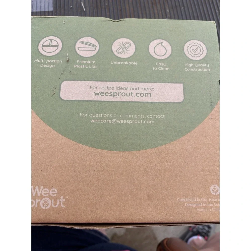 Wee Sprout Silicone Divided Plates Set of 3,‎ Blue, Gray Green, With Lids